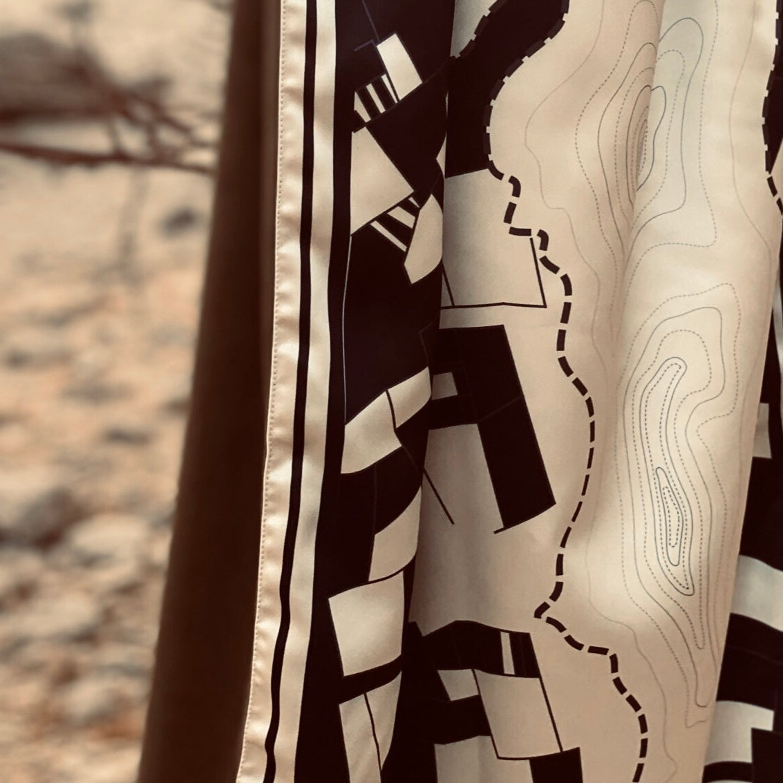 ALULA SHAWL